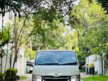 Toyota Hiace KDH GL 2019 Van