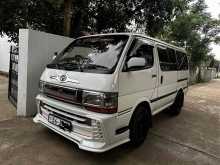 Toyota Hiace 102 1989 Van