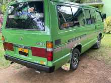 https://riyasewana.com/uploads/toyota-toyota-hiace-261027154413.jpg