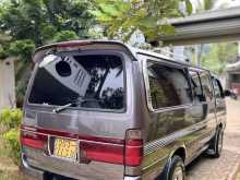 https://riyasewana.com/uploads/toyota-toyota-hiace-28252222202.jpg