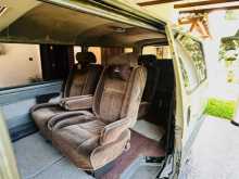 https://riyasewana.com/uploads/toyota-toyota-hiace-5214404605.jpg