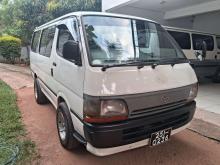 Toyota Hiace LH102 1993 Van