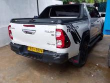 https://riyasewana.com/uploads/toyota-toyota-hilaux-1832841458154.jpg
