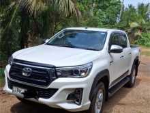 https://riyasewana.com/uploads/toyota-toyota-hiluk-2017-2615275112922.jpg