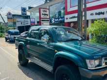 https://riyasewana.com/uploads/toyota-toyota-hilux-111612074622.jpg