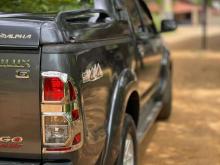 https://riyasewana.com/uploads/toyota-toyota-hilux-182144366486.jpg