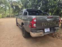 https://riyasewana.com/uploads/toyota-toyota-hilux-191647484953.jpg
