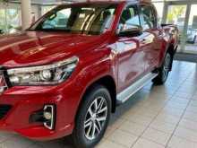 Toyota HILUX V GRADE 2020 Pickup