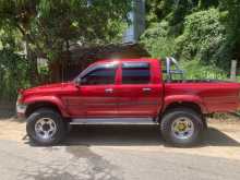 https://riyasewana.com/uploads/toyota-toyota-hilux-1994-919224712313.jpg