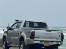 https://riyasewana.com/uploads/toyota-toyota-hilux-2009-111101812204.jpg