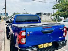 https://riyasewana.com/uploads/toyota-toyota-hilux-2017305217315.jpg