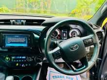 https://riyasewana.com/uploads/toyota-toyota-hilux-2019-2418575212162.jpg