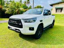 https://riyasewana.com/uploads/toyota-toyota-hilux-2024-2413382812602.jpg