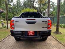 https://riyasewana.com/uploads/toyota-toyota-hilux-2025-299165212782.jpg
