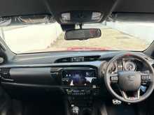 https://riyasewana.com/uploads/toyota-toyota-hilux-2025-309450312694.jpg