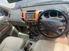 https://riyasewana.com/uploads/toyota-toyota-hilux-2513314017025.jpg