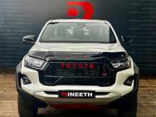https://riyasewana.com/uploads/toyota-toyota-hilux-27132540754.jpg