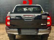 https://riyasewana.com/uploads/toyota-toyota-hilux-28114554984.jpg