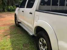 https://riyasewana.com/uploads/toyota-toyota-hilux-91901514172.jpg