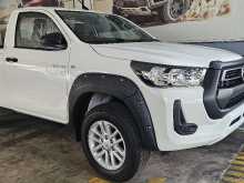 Toyota HILUX REVO 2025 Pickup