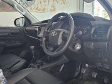 https://riyasewana.com/uploads/toyota-toyota-hilux-9801366364.jpg