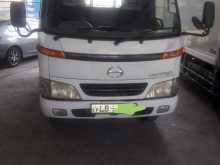 Toyota Hino 2001 Lorry