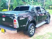 https://riyasewana.com/uploads/toyota-toyota-hiux-2008-113560612774.jpg