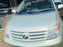 Toyota Ist 2005 Car