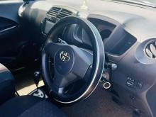 https://riyasewana.com/uploads/toyota-toyota-ist-67022724462.jpg