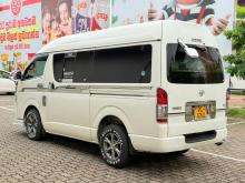 https://riyasewana.com/uploads/toyota-toyota-kdh-16921046834.jpg