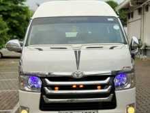 Toyota Kdh 200 Medium High Roof 2007 Van