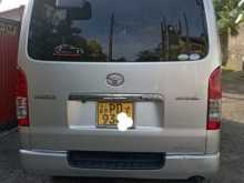 https://riyasewana.com/uploads/toyota-toyota-kdh-2007-1012301712972.jpg