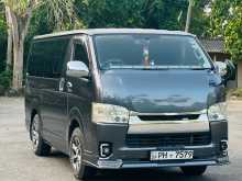 Toyota KDH SUPER GL 2015 Van