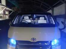 Toyota KDH TRH 200 2015 Van