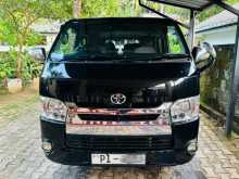 Toyota KDH Super GL Update 2015 Van