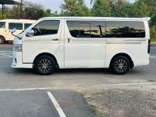 https://riyasewana.com/uploads/toyota-toyota-kdh-2647056544.jpg