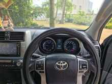 https://riyasewana.com/uploads/toyota-toyota-land-101117504303.jpg