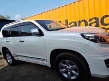 https://riyasewana.com/uploads/toyota-toyota-land-11237444153.jpg
