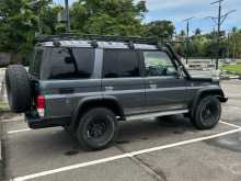 https://riyasewana.com/uploads/toyota-toyota-land-1131008395.jpg