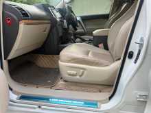 https://riyasewana.com/uploads/toyota-toyota-land-14101323184.jpg