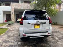 Toyota Land Cruiser 2017 SUV