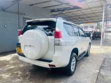 https://riyasewana.com/uploads/toyota-toyota-land-161322164382.jpg