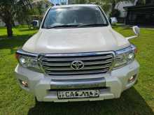 Toyota Land Cruiser 2013 SUV