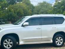 https://riyasewana.com/uploads/toyota-toyota-land-2013-316202012023.jpg