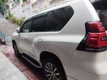https://riyasewana.com/uploads/toyota-toyota-land-2019-2215234412622.jpg