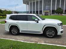 https://riyasewana.com/uploads/toyota-toyota-land-21144310966.jpg