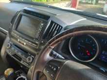 https://riyasewana.com/uploads/toyota-toyota-land-2510959422.jpg