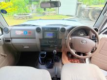 https://riyasewana.com/uploads/toyota-toyota-land-314340624202.jpg