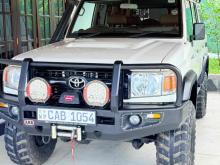 https://riyasewana.com/uploads/toyota-toyota-land-314340624991.jpg