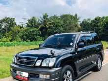 Toyota Land Cruiser Cygnes 2000 SUV